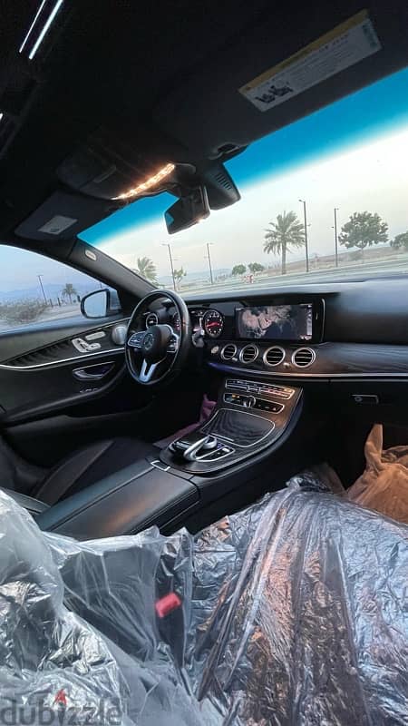 Mercedes-Benz E300 2019 13