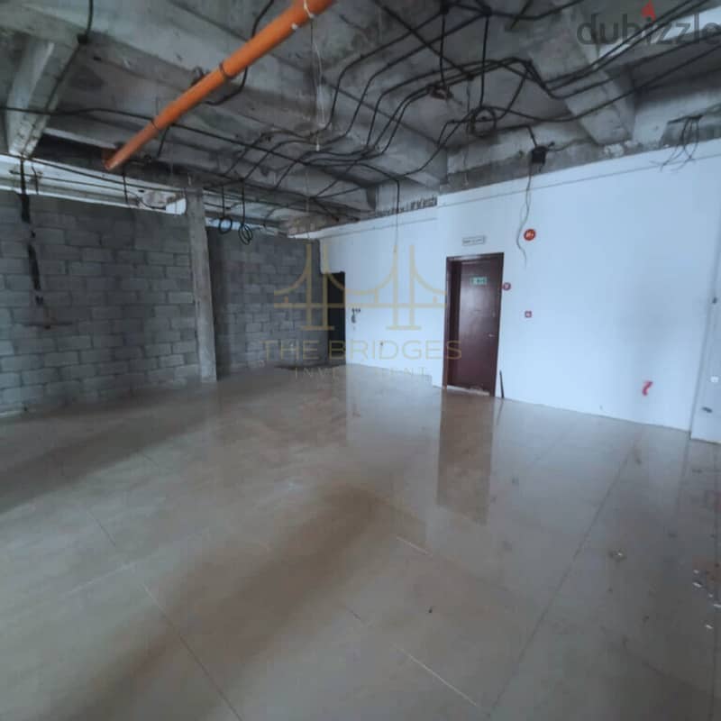 Showroom for Rent in Al Ghubra North. 18 November 4