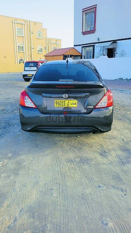 Nissan Sunny 2015 3