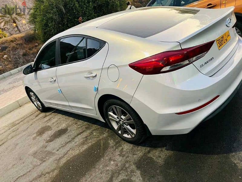 Hyundai Elantra 2018 0