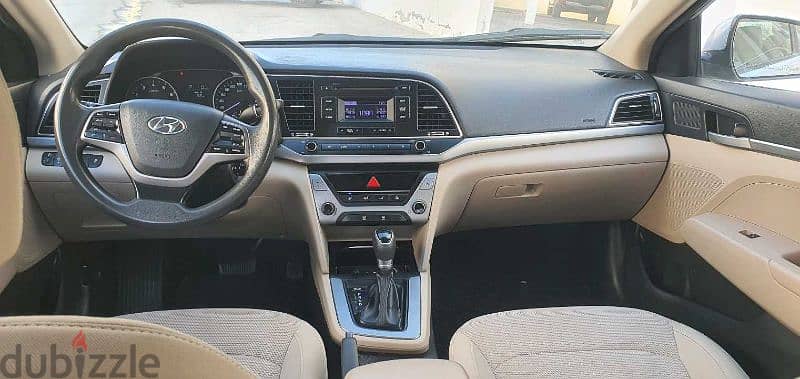 Hyundai Elantra 2018 7