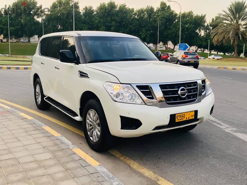 Zero Accident, Excellent Condition Nissan Patrol 2016 4WD Automatic 1