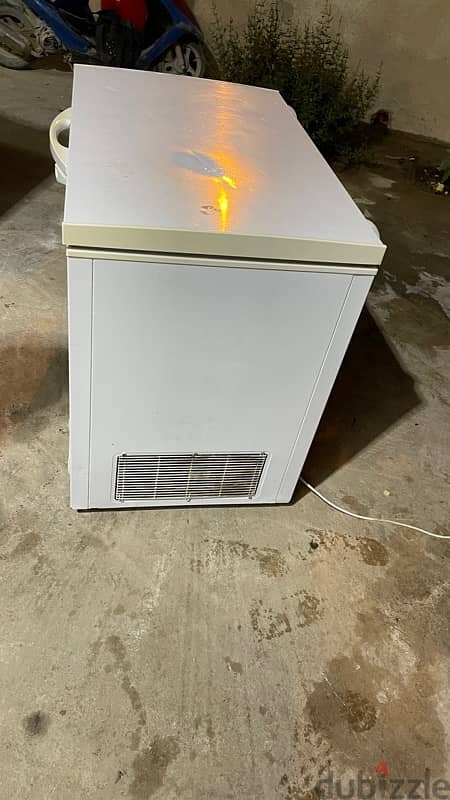 Asset Chest Freezer 270Ltr 3