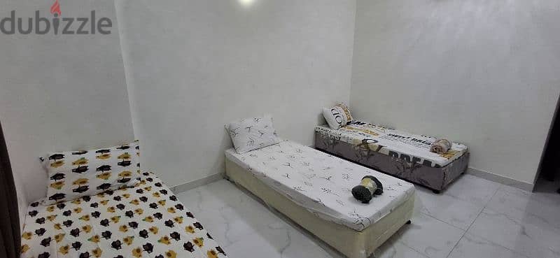 An elegant bed space only for girls for rent 0