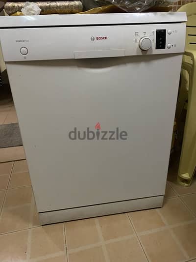 BOSCH DISHWASHER NEVER USED BEFORE LIKE BRAND NEW