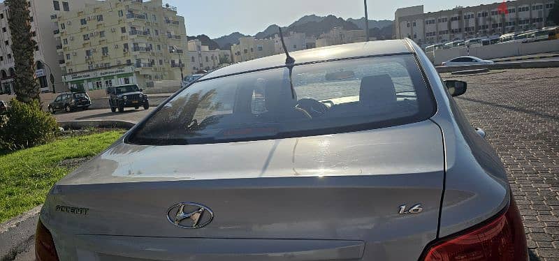 Hyundai Accent 2016 full auto 1.6 4