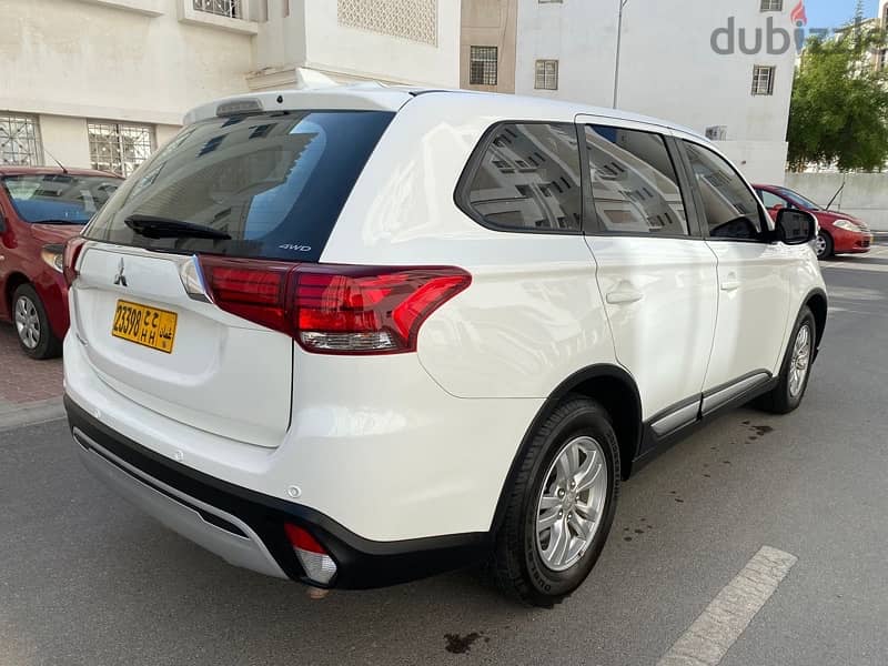 Mitsubishi Outlander 2019 5