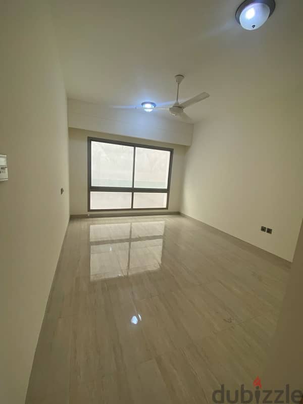 apartment for rent in Qurum 4