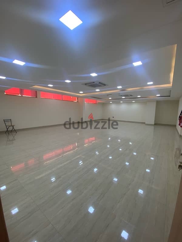 apartment for rent in Qurum 8