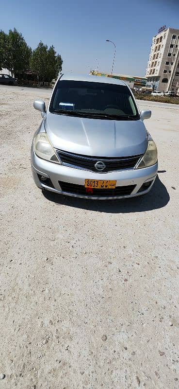 Nissan Tiida 2013 9