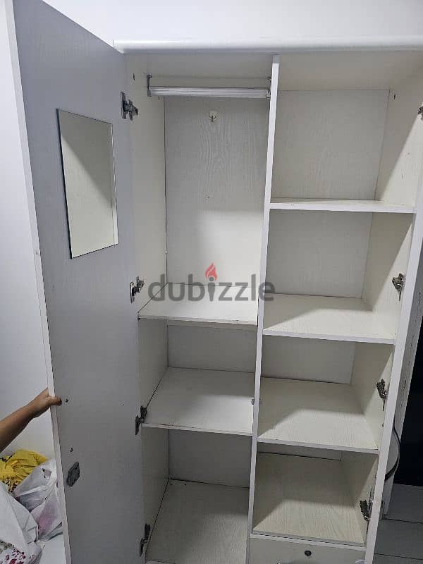 2 door white wardrobe/ cupboard 5