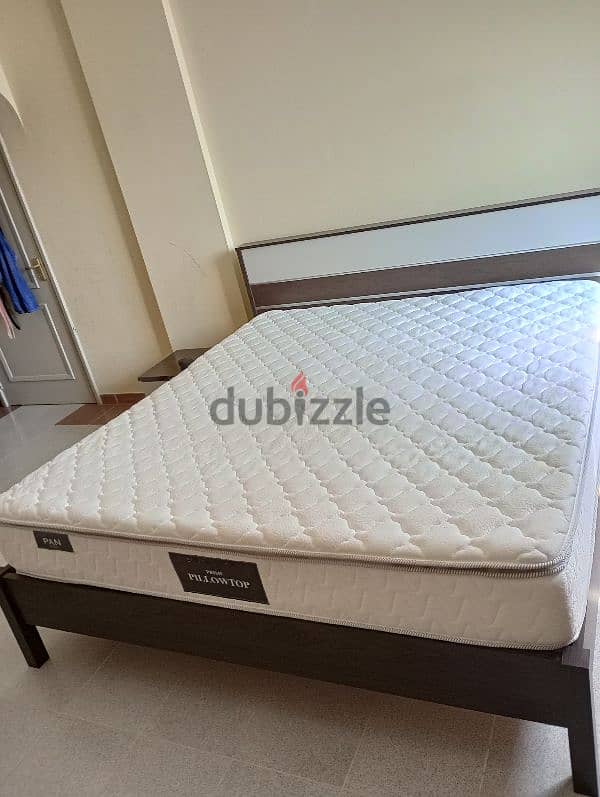 bedroom set with mattress 1