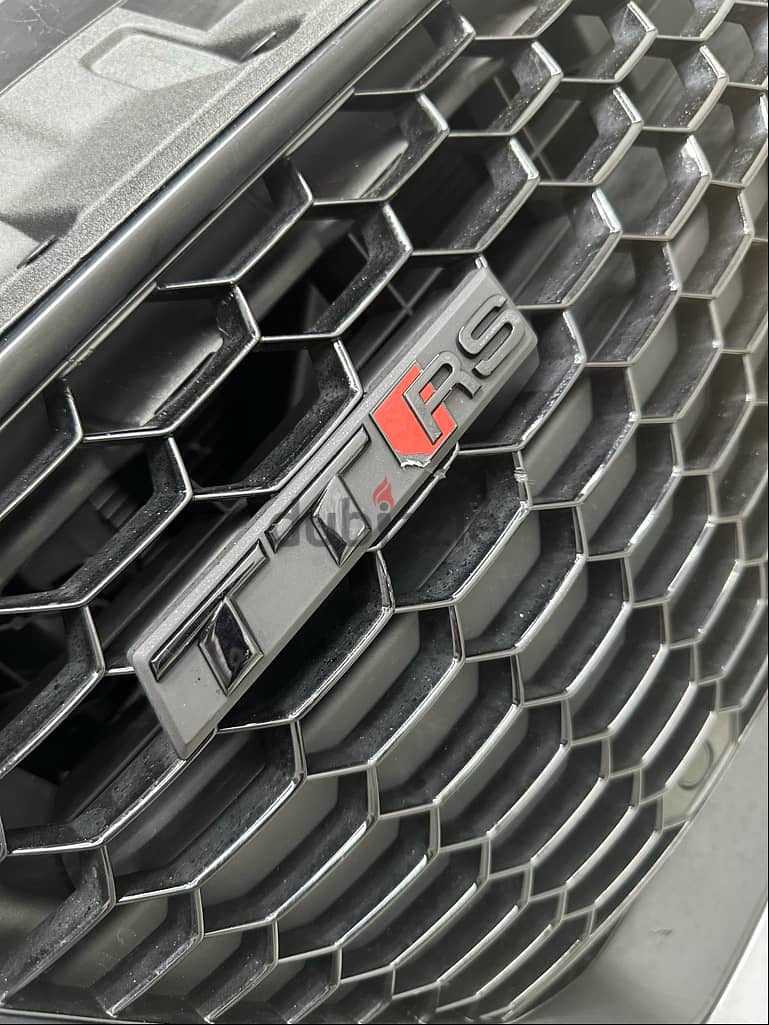 Audi TT RS 2019 5