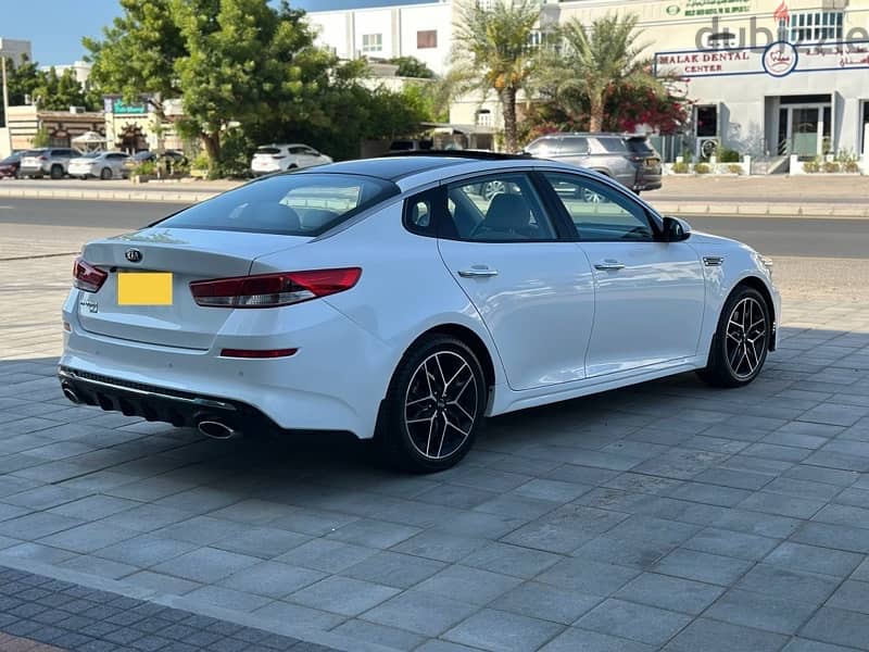 KIA Optima 2019 oman car 134000 km only full options 7