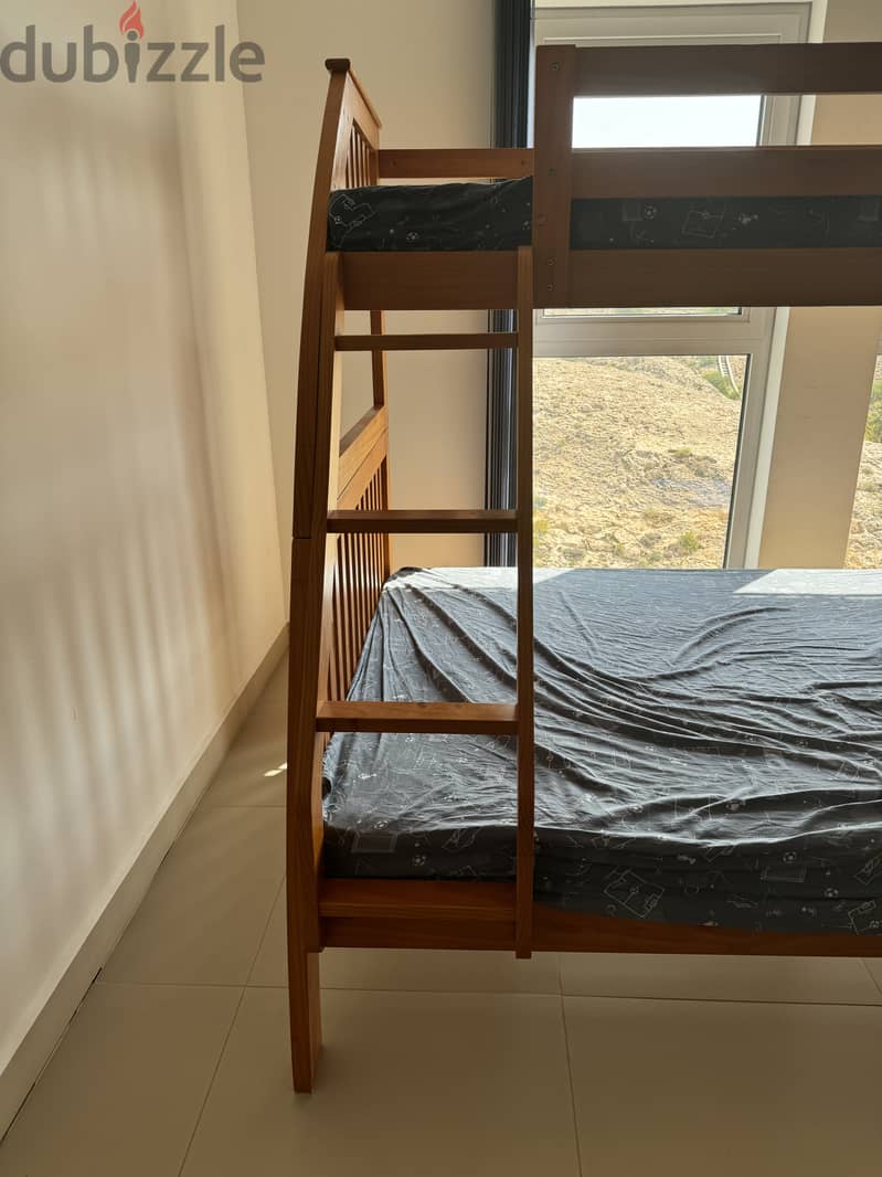 Bunkbed with matress For sale 3