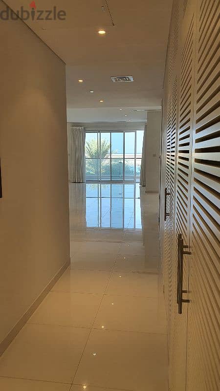 Amazing 2 bedroom apartment in Al muaj with sea view. 5