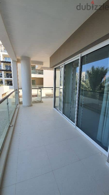 Amazing 2 bedroom apartment in Al muaj with sea view. 14