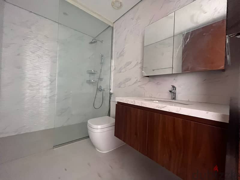 1 BR Stunning Apartment in Al Mouj with Shared Pool & Gym 6