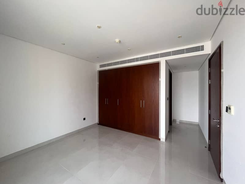 1 BR Stunning Apartment in Al Mouj with Shared Pool & Gym 7