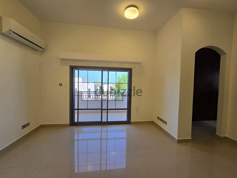 5 Bhk At Madinat qaboos / elevator 7