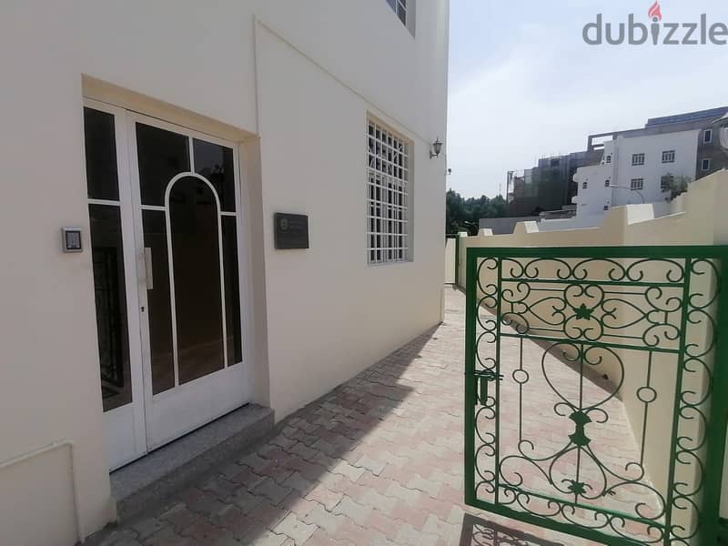 Spacious Two bedrooms apartment for rent in Al Qurum heights 6