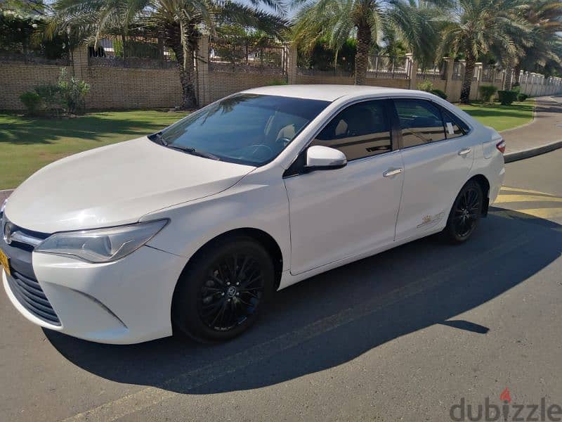 Toyota Camry 2017 GLX Oman car Bahwan 1