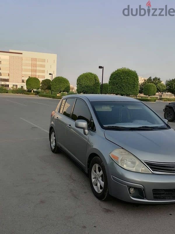 Nissan Versa 2011 6