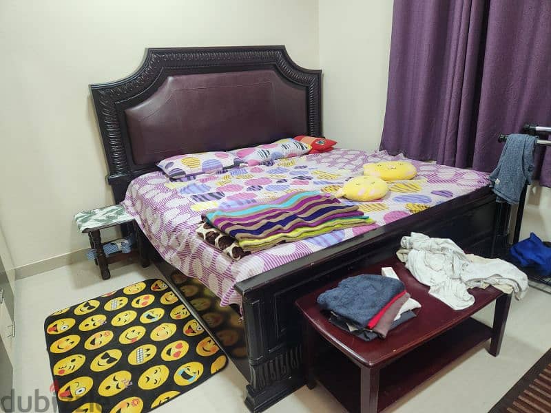 King Size bed with mattress and dressing table with 2 side tables 1