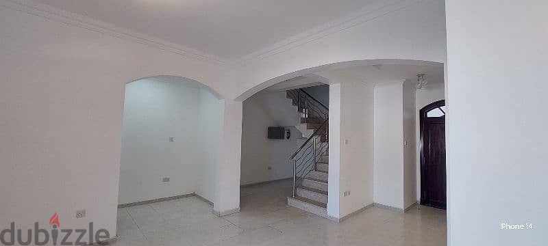 well Maintained villa in QURAM 1