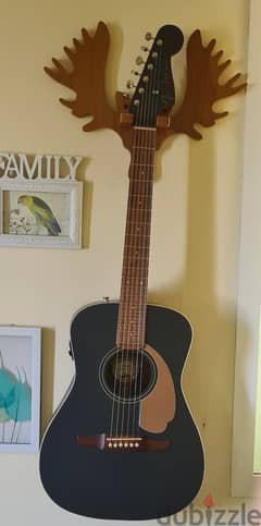 Fender Malibu branded guitar in an outstanding condition 0