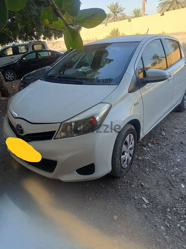 Toyota Yaris 2013 1