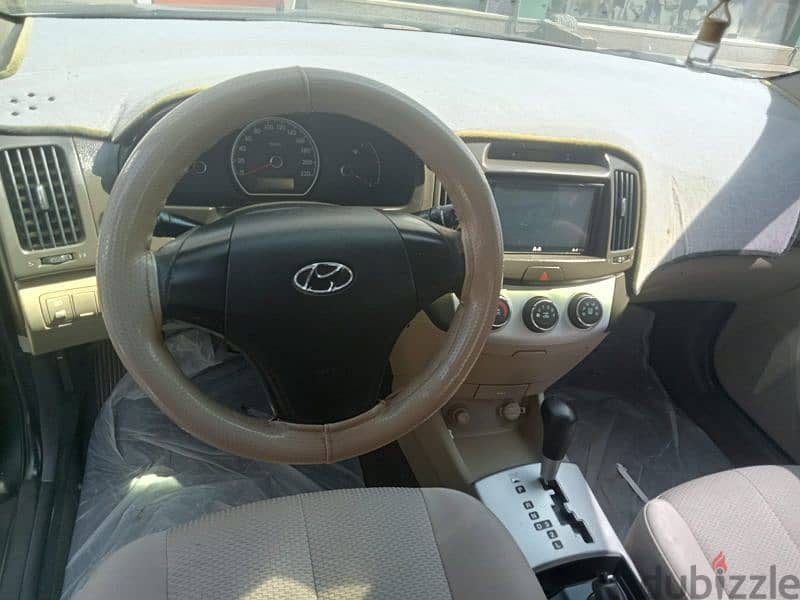 Hyundai Elantra 2009 3