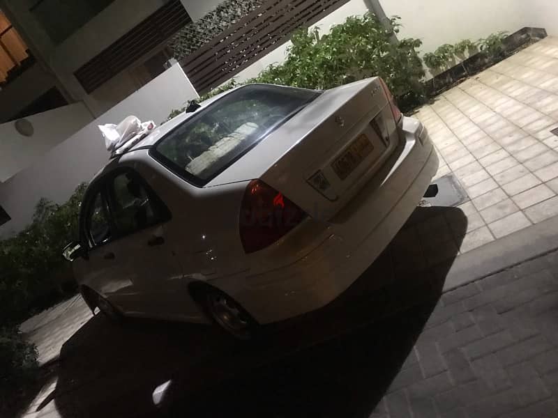 Urgent for sale Suzuki Liana Saloon 1.6 Automatic 3