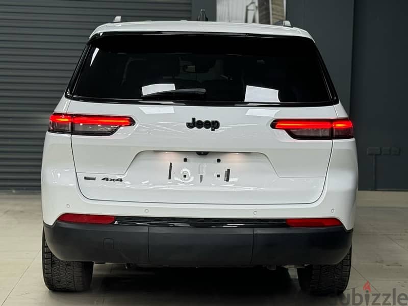 Jeep Cherokee 2021 4