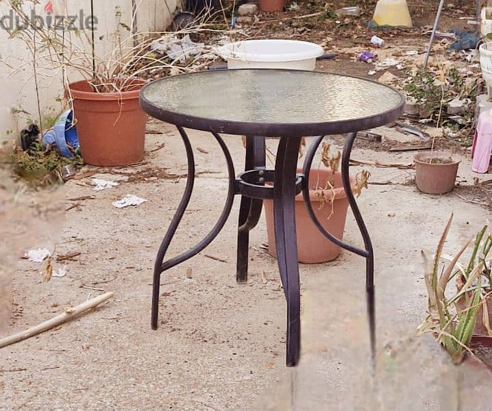 outdoor glass table 1