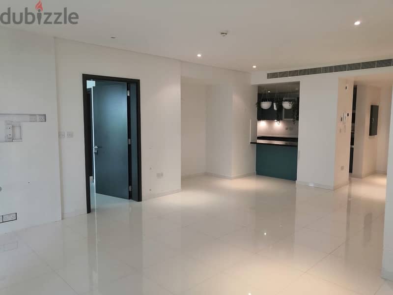 2 bedrooms apartment for sale in Al Mouj 5