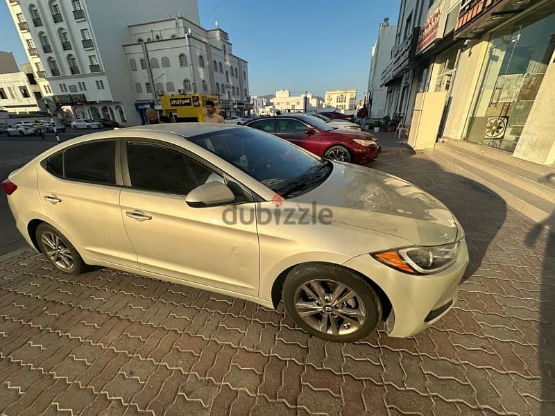 Hyundai Elantra 2017 4