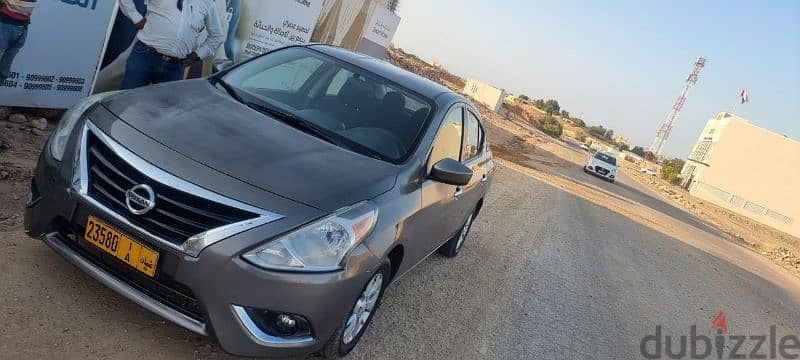 Nissan Sunny 2016 4