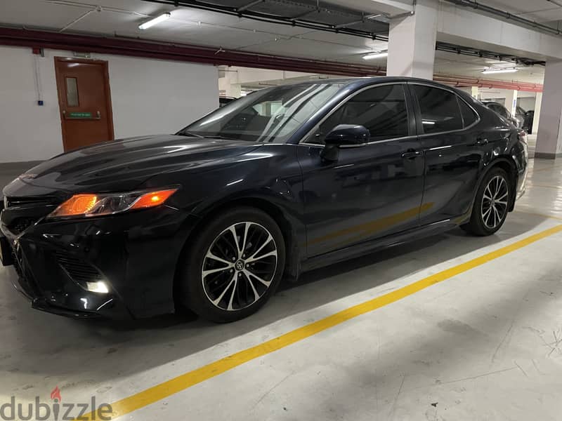 Toyota Camry 2019 se 0