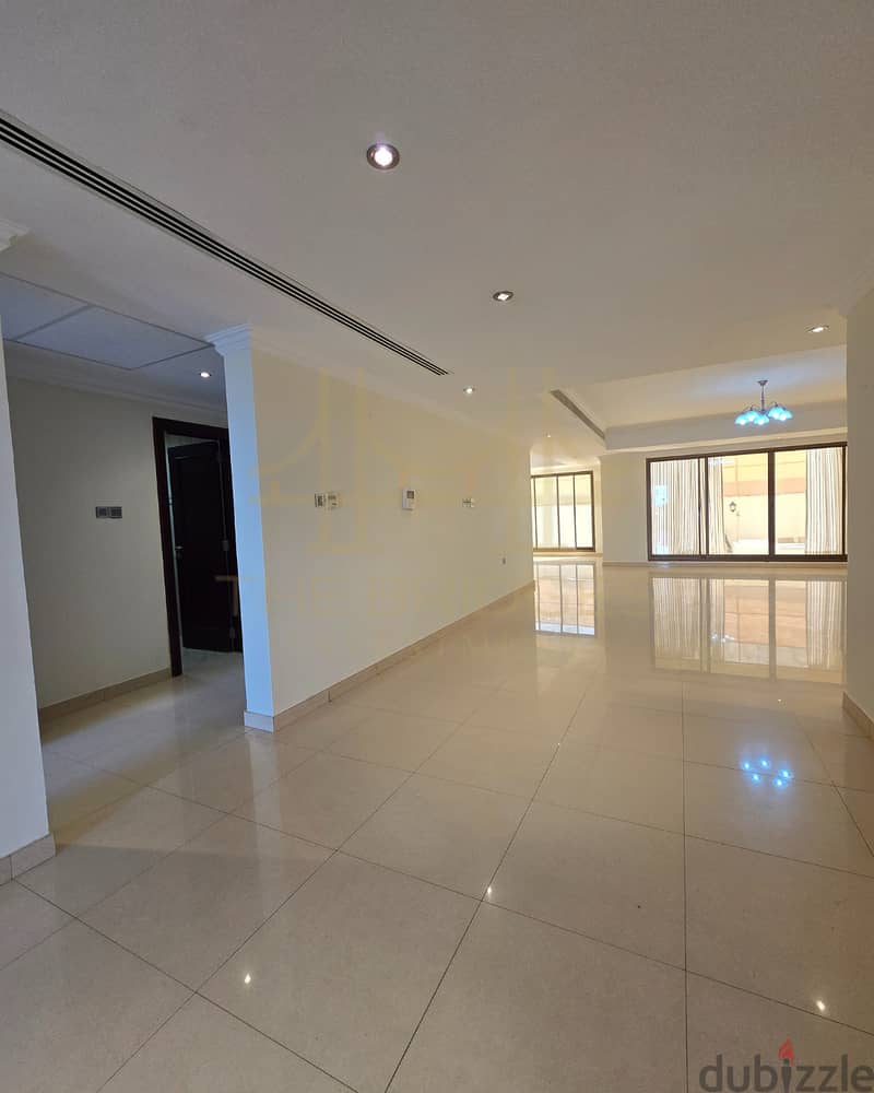 AL QURUM | LUXURIOUS 5+1BR VILLA WITH PRIVATE POOL 1