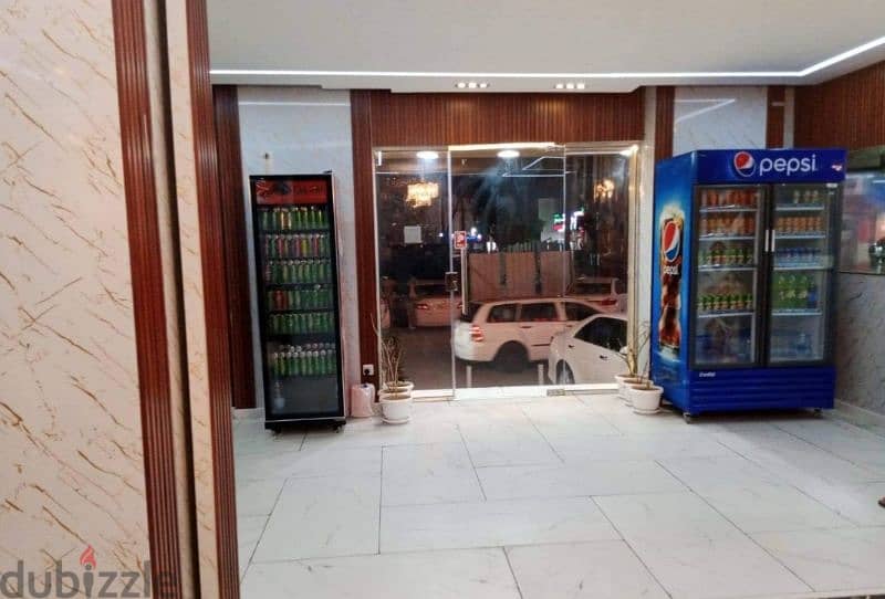 Restaurant for sale good location in ghubra main road near makkah 4