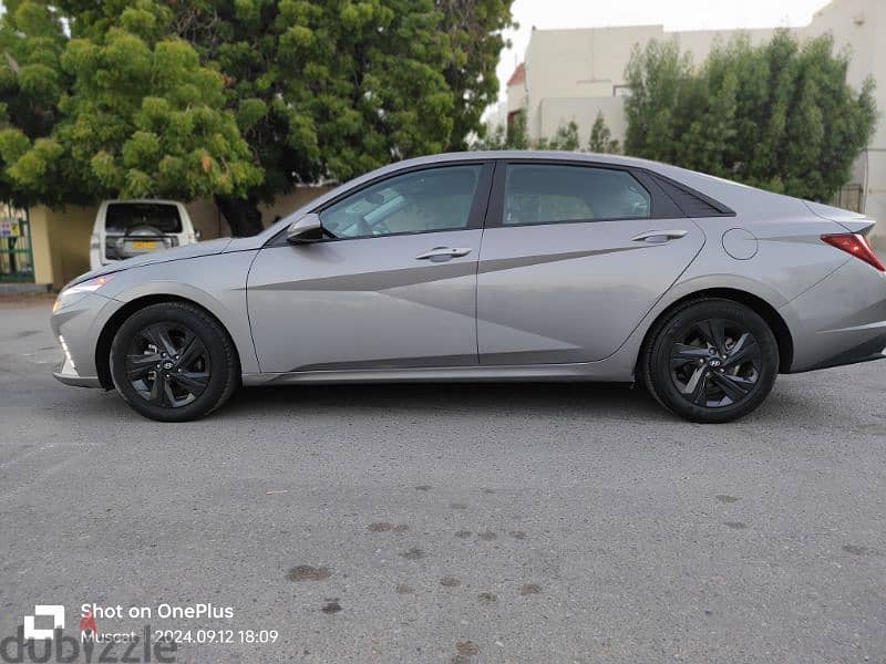 Hyundai Elantra SEL 2021 in excellent condition 1