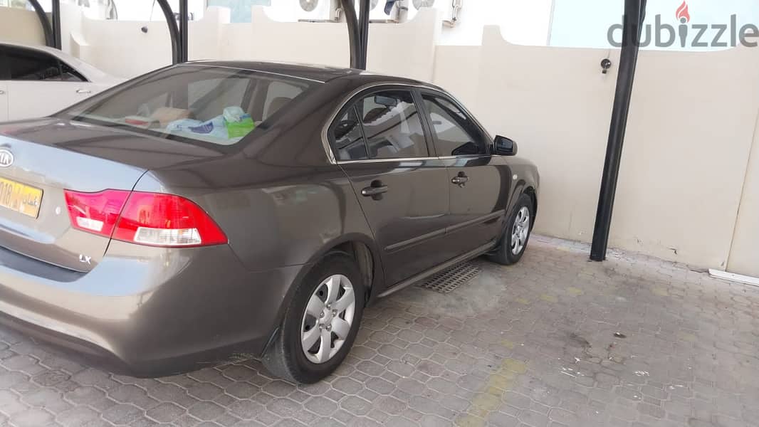 Kia Optima model 2009 Full automatic 4