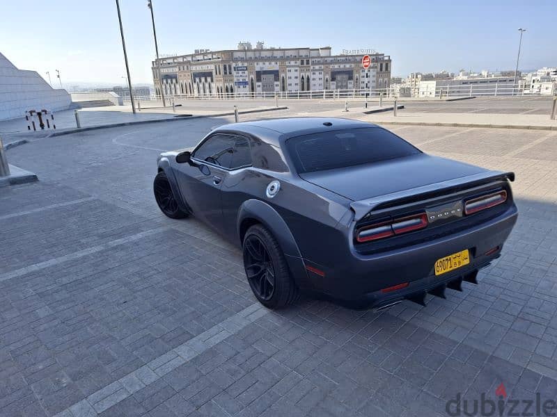 Dodge Challenger 2019 6