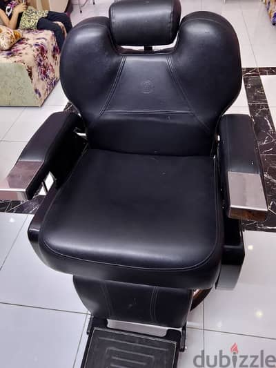 saloon chair