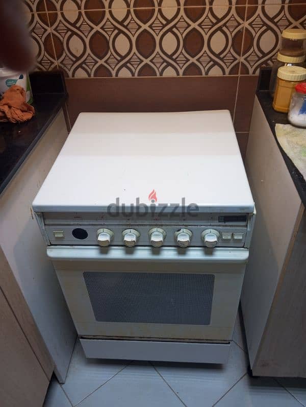 Gas Stove With Grill facility 1