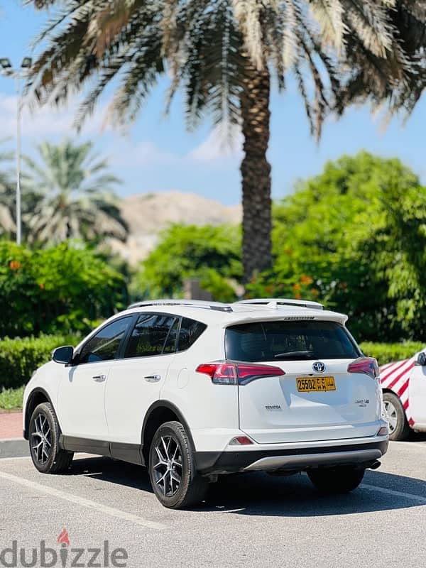 Toyota Rav 4 2018 5