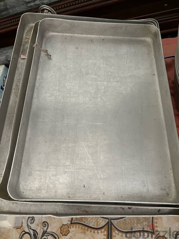 Alumininum tray available 2