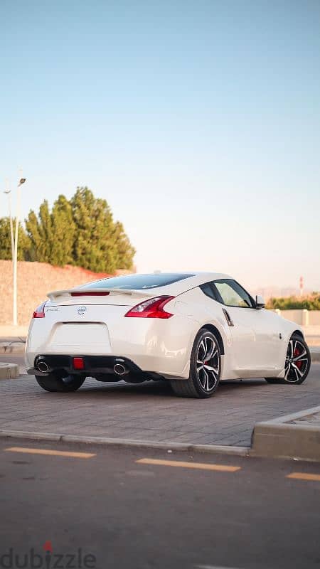 Nissan 370Z 2020 4