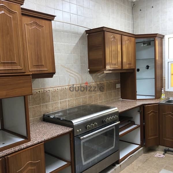 Luxury villa for rent in Al Ghubrah south , 6